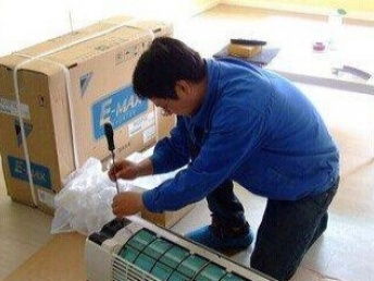 上海搬家公司 為居民、學(xué)生、白領(lǐng)提供公道價(jià)格的搬家與家政服務(wù)