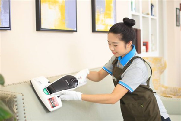 萬家家政加盟一年能賺多少？深度解析加盟盈利前景